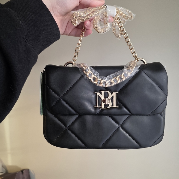 NWT Badgley Mischka Black Crossbody Bag with Gold Accents - Picture 2 of 6